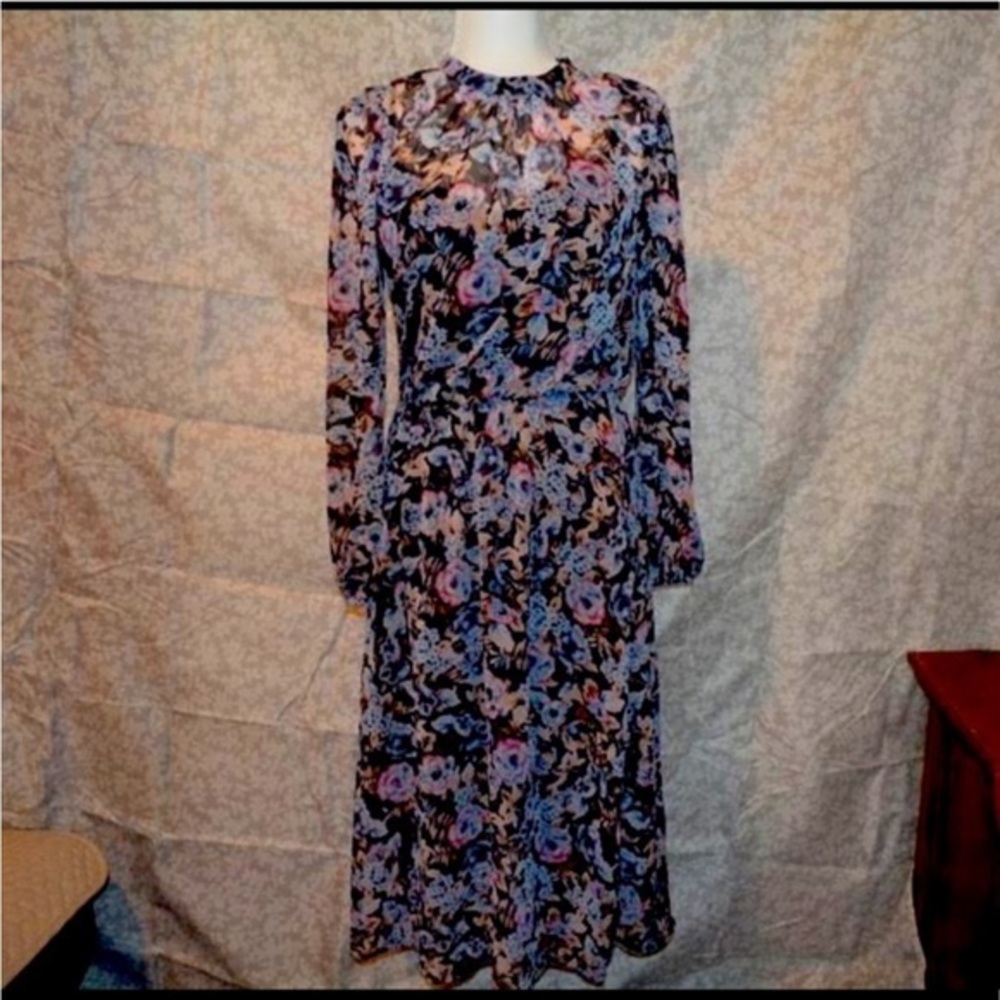 Banana Republic Elegant Flow Dress with Under Dress! EXCELLENT CONDITION!